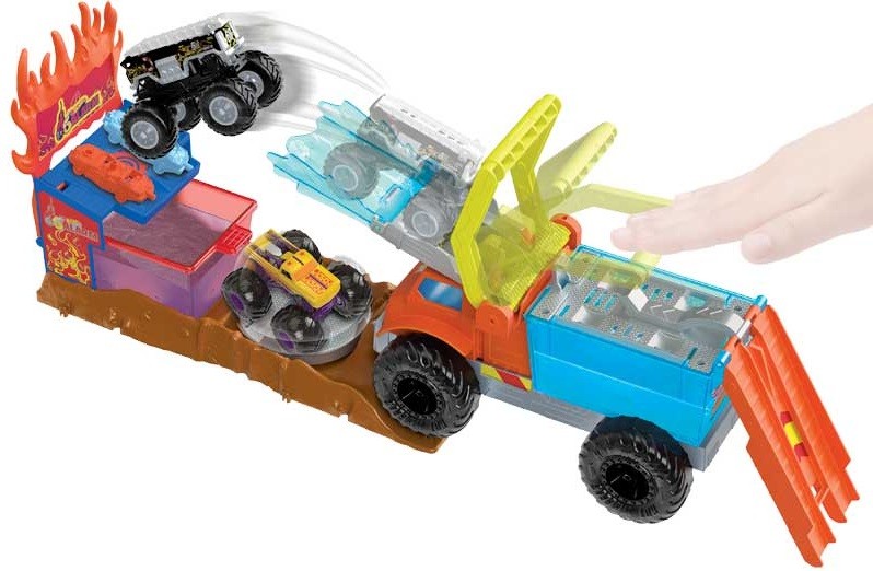 Игрален комплект Hot Wheels Monster Trucks Арена на сблъсъци Отлична цена Ozone bg