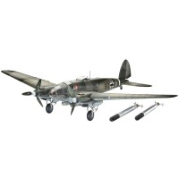 Сглобяем модел на военен самолет Revell Heinkel - He 111 H-6 (4836)
