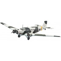 Сглобяем модел на военен самолет Revell Junkers - Ju52/3m (04843)
