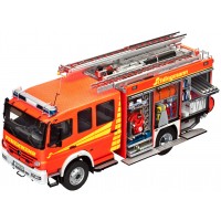 Сглобяем модел на пожарна кола Revell - Schlingmann LF20/16 Mercedes Benz Atego 1529 AF (07404)