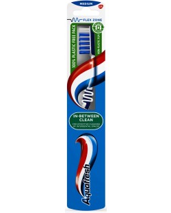 Aquafresh Четка за зъби In between clean, medium