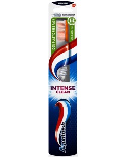 Aquafresh Четка за зъби Intense clean, medium