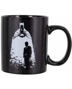 Чаша с термо ефект Paladone DC Comics - Batman & The Joker