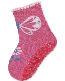 Чорапи с неплъзгащо стъпало Sterntaler - Пеперуда, 17/18 размер, 6-12 м, розови