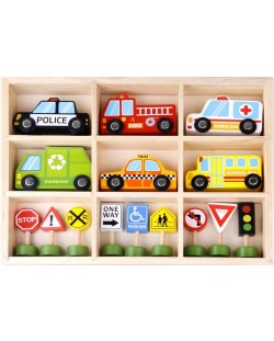 Дървен комплект Tooky Toy - Колички с пътни знаци