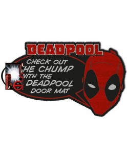 Изтривалка за врата Pyramid - Deadpool (Chump), 60 x 40 cm
