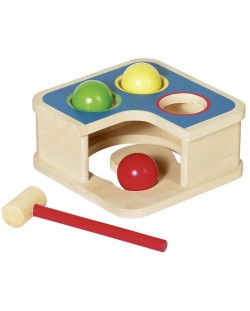 Детска дървена игра Goki - С чук и топчета