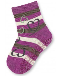 Чорапи със силиконова подметка Sterntaler - Сърца, 25/26 размер, 3-4 години