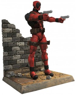 Екшън фигура Marvel: Deadpool, 18 cm