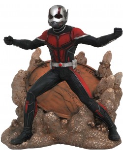 Статуетка Diamond Select Marvel: Ant-Man and the Wasp - Ant-Man, 23 cm