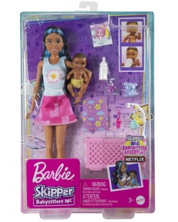 Игрален комплект Barbie Skipper - Барби детегледачка със сини кичури