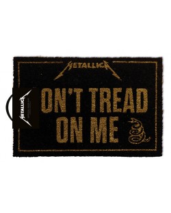 Изтривалка за врата Pyramid - Metallica - Do not Tread on Me, 60 x 40 cm