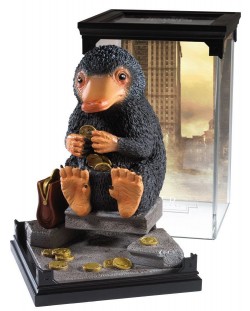 Статуетка The Noble Collection Movies: Fantastic Beasts - Niffler (Magical Creatures), 18 cm