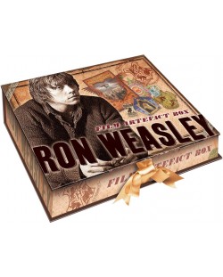 Подаръчен комплект The Noble Collection Movies: Harry Potter - Ron Weasley Artefact Box