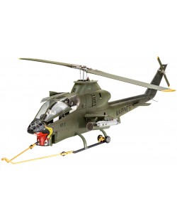 Сглобяем модел Revell Военен хеликоптер Bell AH-1G Cobra (1:32)