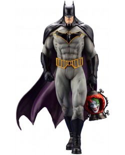 Статуетка Kotobukiya DC Comics: Batman - Last Knight on Earth (ARTFX), 30 cm