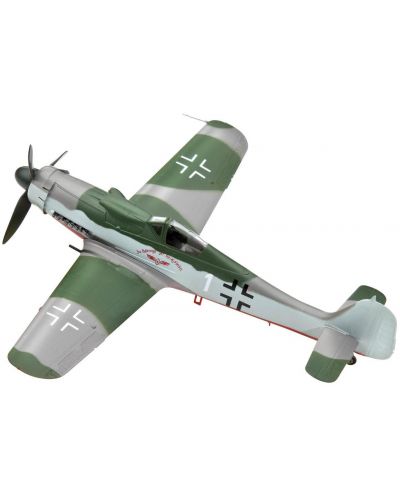 Сглобяем модел на военен самолет Revell - Focke Wulf Fw 190D-9 Dora (00404)