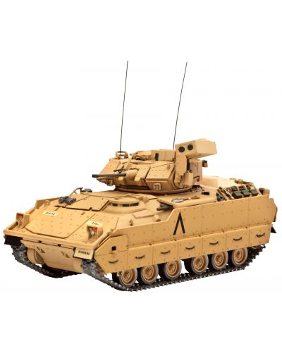 Сглобяем модел на танк Revell - M2 A2 Bradley (03185) - 1