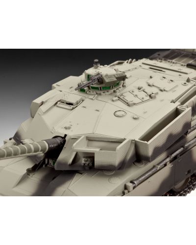 Сглобяем модел на танк Revell - British Main Battle Tank CHALLENGER I (03183) - 3