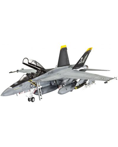 Сглобяем модел на изтребител Revell - F/A-18F SUPER HORNET twin seater (04864) - 1