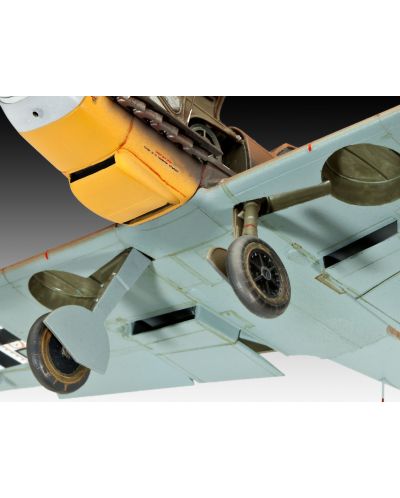Сглобяем модел на военен самолет Revell Messerschmitt - Bf109 F-2/4 (04656) - 4