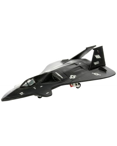 Сглобяем модел на изтребител Revell - F-19 Stealth Fighter (04051) - 1