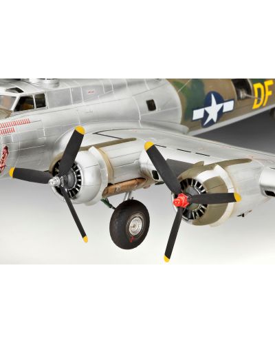 Сглобяем модел на военен самолет Revell - B-17G Flying Fortress (04283) - 6