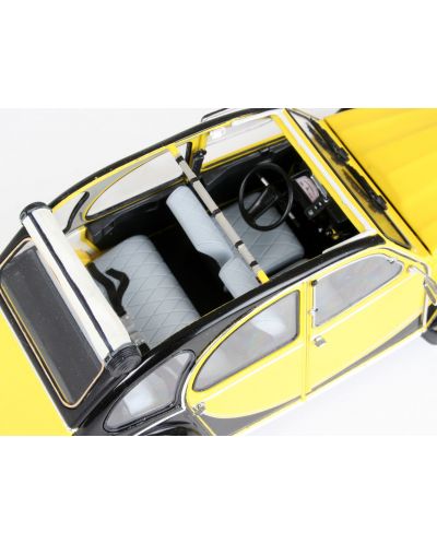 Сглобяем модел на автомобил Revell - Citroen 2CV CHARLESTON (07095) - 5