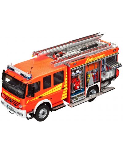 Сглобяем модел на пожарна кола Revell - Schlingmann LF20/16 Mercedes Benz Atego 1529 AF (07404) - 1