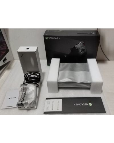 Xbox One X - Black (разопакован) - 3