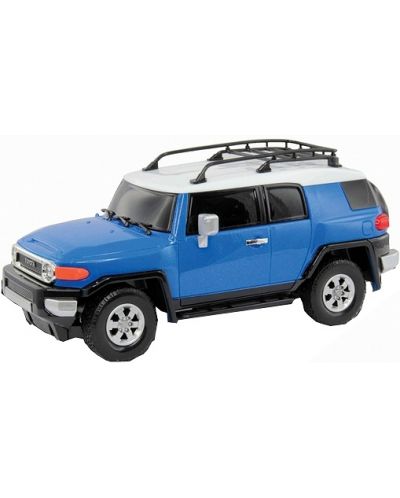Автомобил Toyota FJ Cruiser
