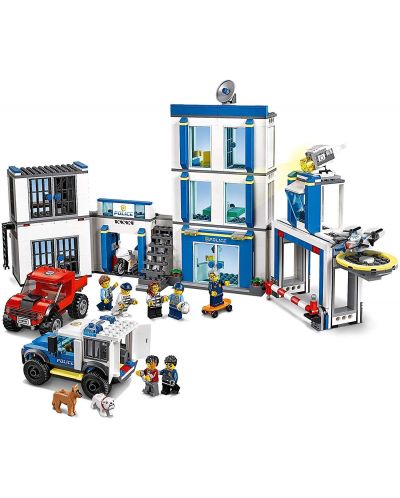 Конструктор Lego City Police - Полицейски участък (60246) - 5