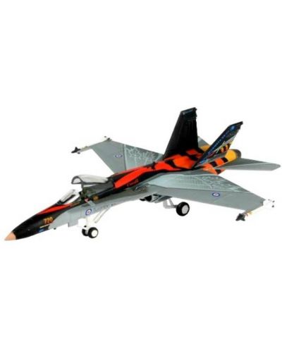 Сглобяем модел на изтребител Revell - F/A-18C Hornet (64001)