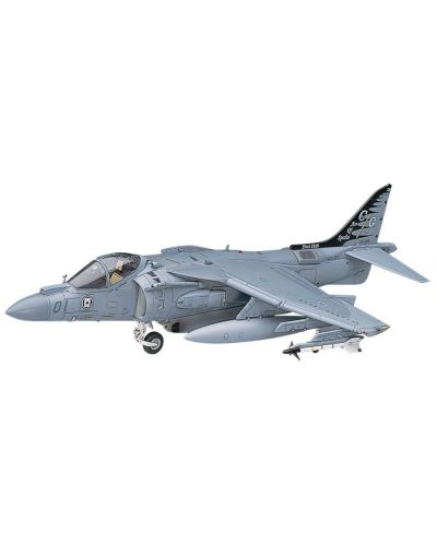 Сглобяем модел на военен самолет Revell Model Set - AV-8B Harrier II (64038)
