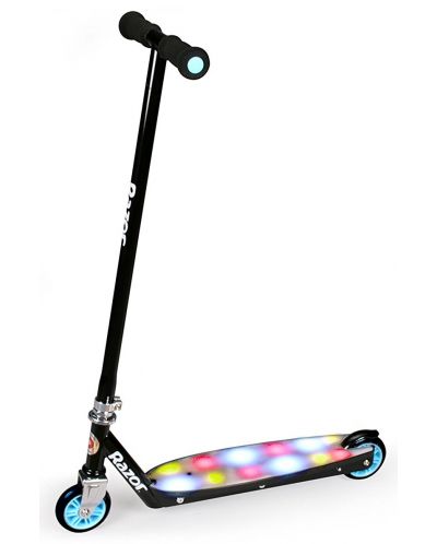 Тротинетка със светеща дъска Razor Scooters Party Pop Scooter – Black - 1