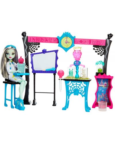 Игрален комплект Mattel Monster High - Научен клас, с кукла - 1