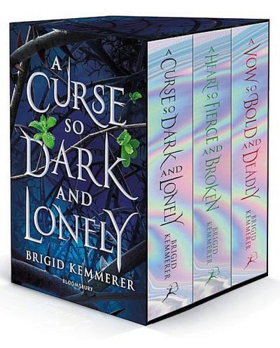 A Curse So Dark and Lonely: The Complete Cursebreaker Collection - 1