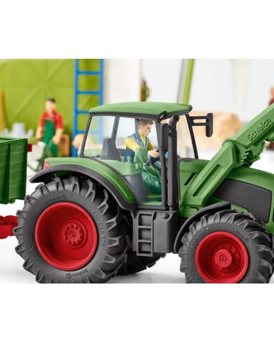 Фигурка Schleich от серията Ферма – Трактор с ремарке - 6