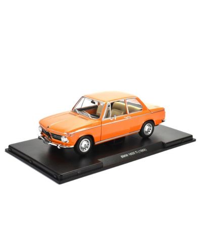 Авто-модел BMW 1600 Ti 1968