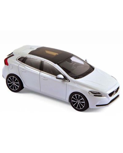 Авто-модел Volvo V40 2016 - Crystal White Metallic