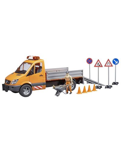 Игрален комплект Bruder - С товарен автомобил Mercedes Benz Sprinter и аксесоари