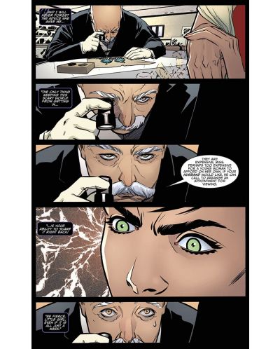 Catwoman, Vol. 2: Far From Gotham - 4
