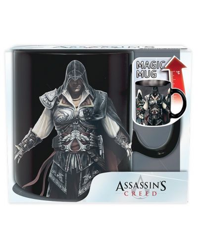 Чаша с термо ефект ABYstyle Games: Assassin's Creed - Group, 460 ml - 3
