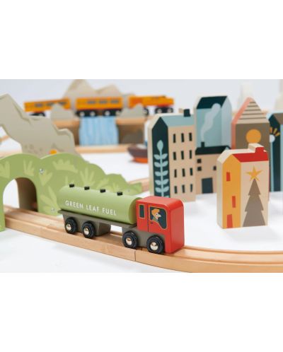 Дървен влаков комплект Tender Leaf Toys - Невероятният планински влак - 3