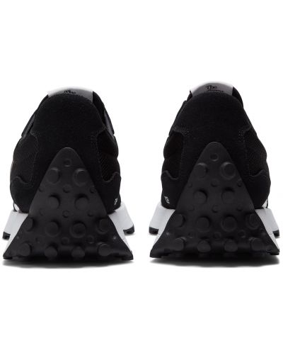 Дамски обувки New Balance - 327 Classics , черни/бели - 10
