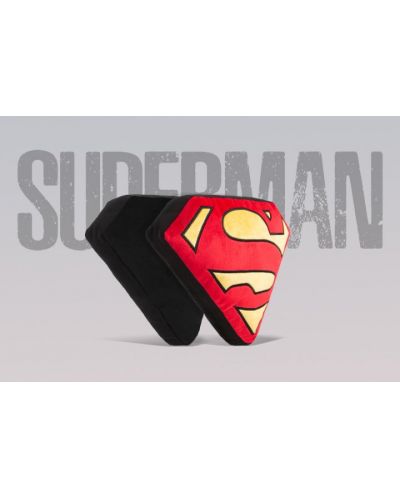 Декоративна възглавница WP Merchandise DC Comics: Superman - Logo - 5