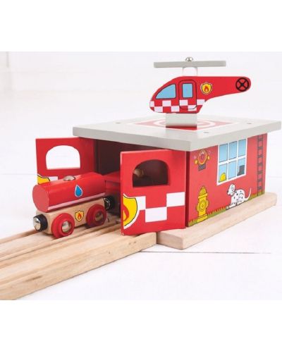 Детска дървена играчка Bigjigs - Пожарна станция - 2