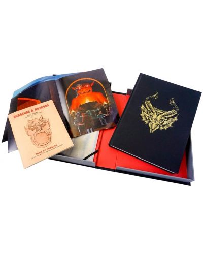Dungeons and Dragons: Art and Arcana Special Edition (Boxed Book and Ephemera Set) - 3
