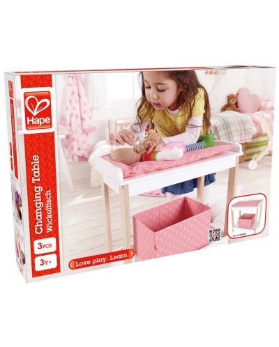 Детска маса за преобличане на кукли Hape - 1