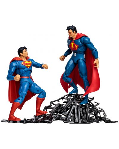 Екшън фигура McFarlane DC Comics: Multiverse - Superman vs Superman of Earth-3 (Gold Label), 18 cm - 1